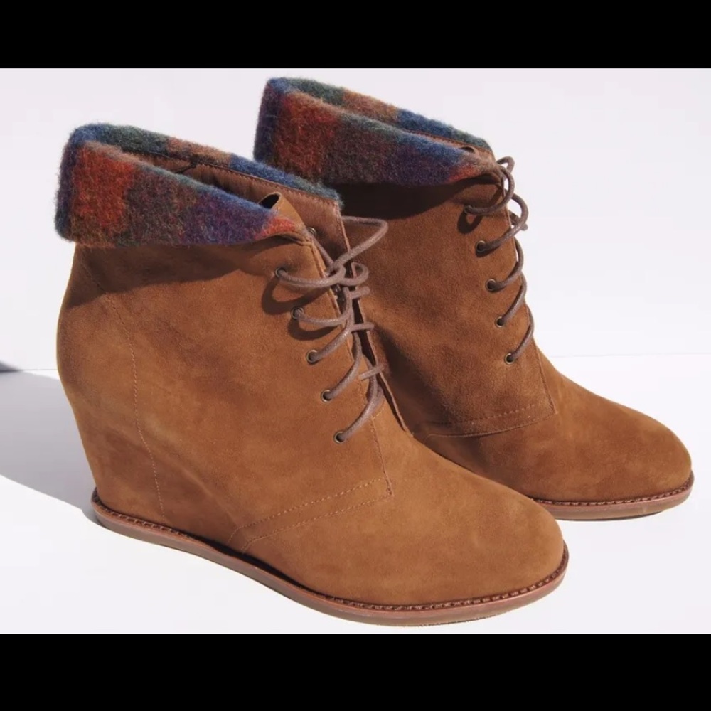 Johnston & Murphy BRYNN Cognac Suede Heeled Booties size 7.5